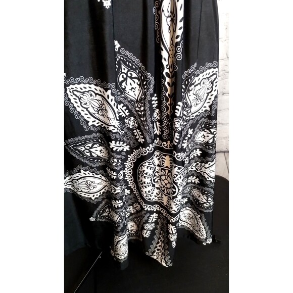 Purple Rain Dress Beautiful Black and White Floral Cap Sleeve Twist Bodice L - Picture 10 of 10